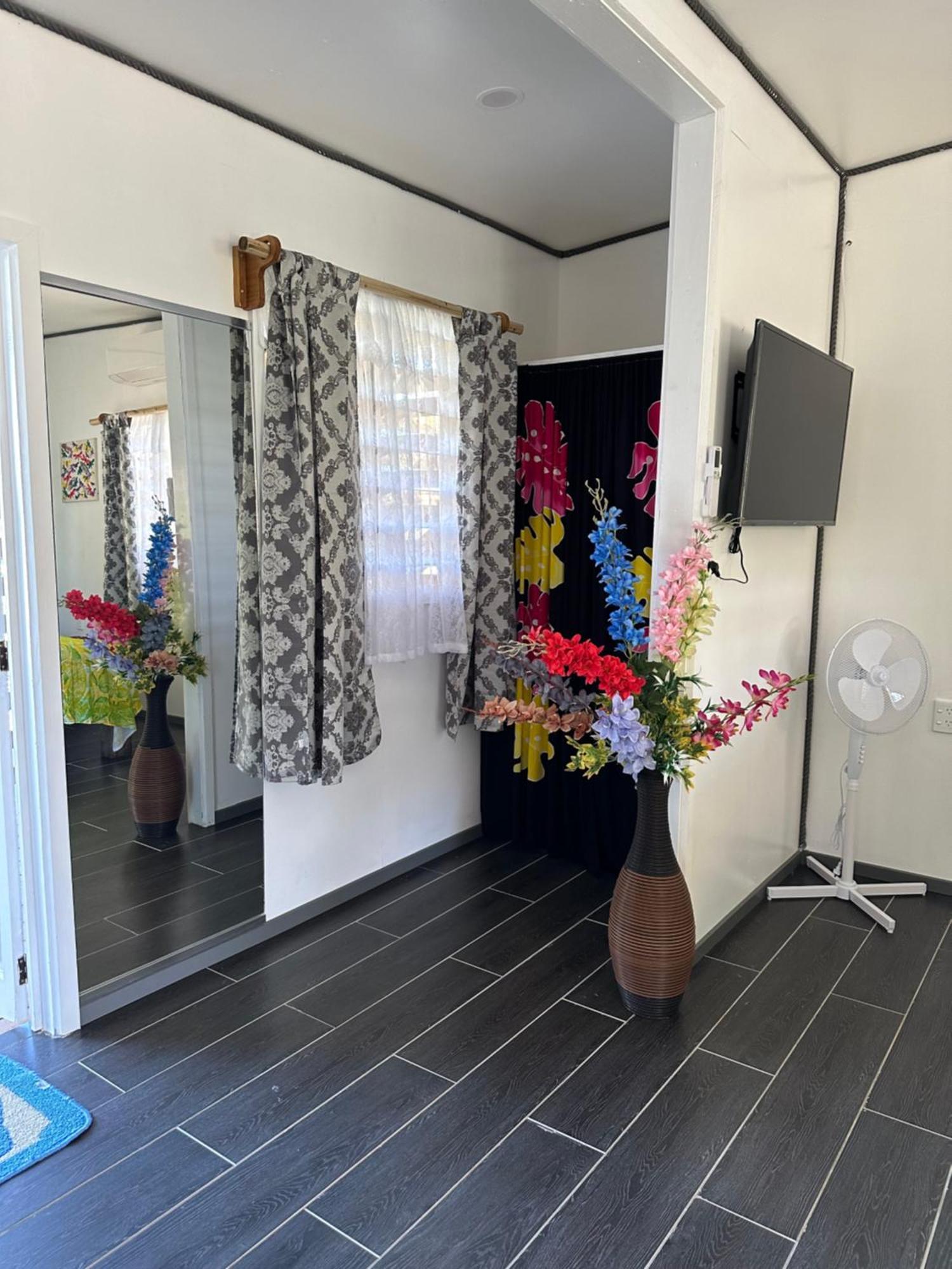 Rangiriri Vacay Unit 2 Villa Arutanga Luaran gambar